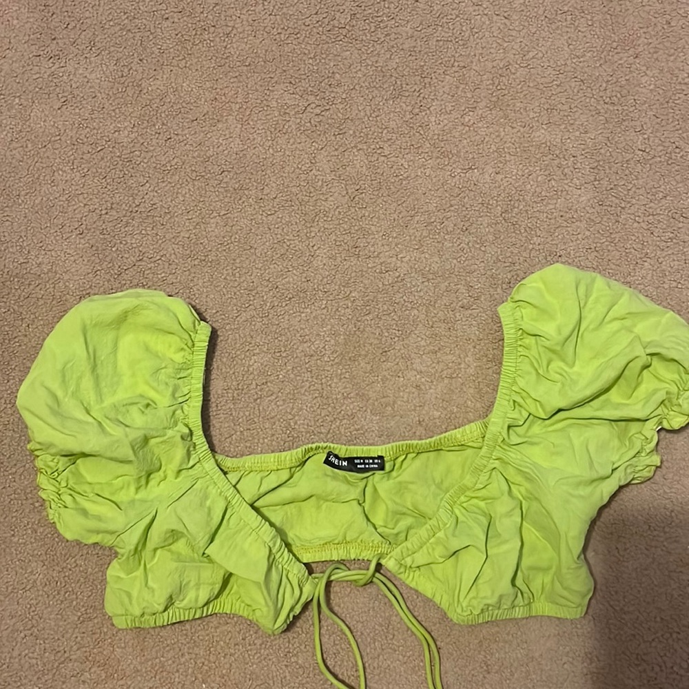 Green crop top